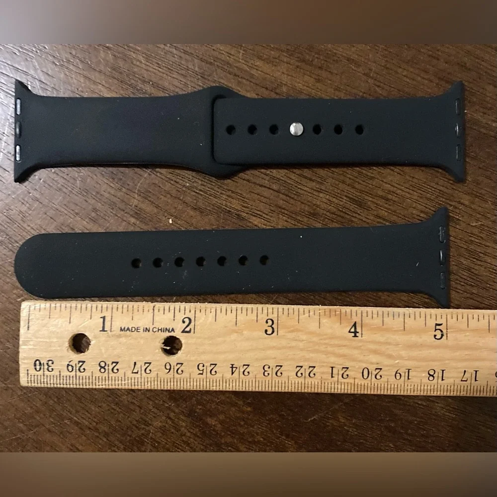 NWT In Sealed Package Never Used Apple Watch Nylon Adjustable Strap fits 38MM